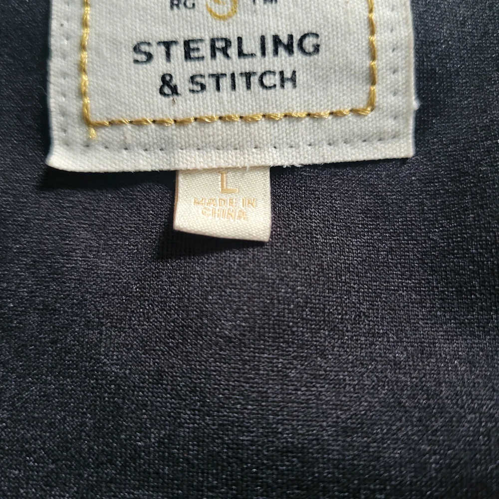 Elegant Black Women's Tank Top with Buckle Straps - Picture 3 of 3